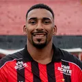 Reforço do Vitória é regularizado e fica apto para estrear imagem