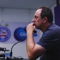 Rogério Ceni detona CBF após mudança de jogo: "Manda quem pode mais" imagem