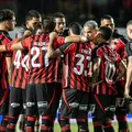 Titular não viaja e é desfalque do Vitória para encarar o Palmeiras imagem
