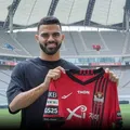 Vitória encaminha contratação de atacante que se destacou no futebol europeu imagem