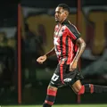Vitória perde zagueiro titular nas primeiras rodadas do Brasileirão imagem