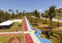 Adolescente atropela e deixa homens feridos ao dirigir escondido na BA