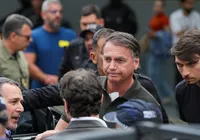 Médico define data para Jair Bolsonaro deixar hospital imagem