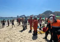 Bombeiros localizam corpo após queda de avião em Copacabana
