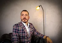 "Calvo do Campari", influenciador RedPill, é preso por agredir a namorada imagem