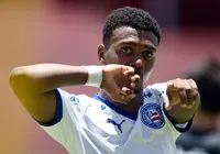 Com gol de joia, Bahia goleia o América-SP e assegura a liderança