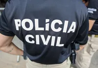 Falso policial é autuado por intimidar funcionários e clientes de loja