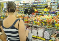 Volta às aulas mais cara: preço de material escolar sobe quase 280% imagem