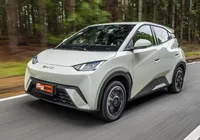Seguro de carro fica mais caro para homens e mais barato para mulheres