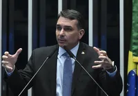 Flávio Bolsonaro sonha com anistia, mas enfrenta impasse no Congresso imagem