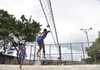 Futevôlei: o fenômeno das quadras de areia em Salvador