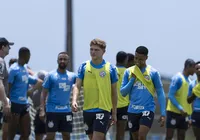 Gigantes ingleses disputam a contratação de Dell, joia do Bahia