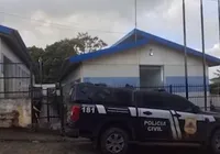 Homem é preso por manter mulher e filhos em cárcere privado na Bahia imagem