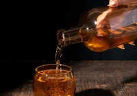 Intoxicação por metanol: Abrasel contesta venda suspensa na Bahia