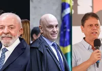 Lula, Alexandre de Moraes  e Tarcísio surgem juntos após prisão de Bolsonaro imagem