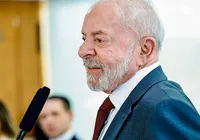 Lula assina veto a projeto que reduz pena de Bolsonaro em manifestação imagem