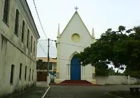 MPBA ordena interdição de igreja secular por risco de desabamento