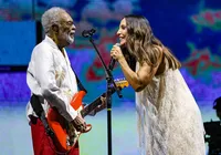 Marcante! Gil, Ivete, Daniela e Brown cantam em último show na Bahia imagem