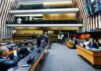 Na Alba, antes quem obstruía era a esquerda, mas agora é a direita