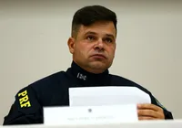 Preso após fuga, ex-chefe da PRF é condenado por interferir nas eleições de 2022; relembre imagem