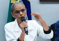 Marina Silva sofre mal-estar por calor durante a COP15 em Campo Grande