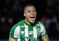 Rebaixado no Juventude, Mandaca entra na mira do Vitoria para 2026