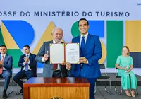 “Turismo não pode ser só de ricos, tem que ser de todos”, diz novo ministro imagem