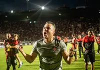 Vitória renova contrato de Jair Ventura por mais uma temporada