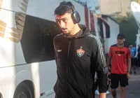 Lateral Claudinho volta de grave lesão e vai reforçar Vitória no Campeonato Baiano imagem