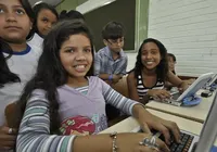 Acesso à internet avança e alcança 70% das escolas públicas imagem