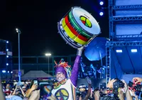 Após atraso, Olodum é vaiado no Carnaval de Salvador imagem