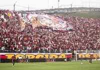 Barradão cheio! Vitória confirma parcial para jogo contra o Flamengo