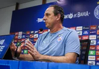 Ceni detona gramado da Fonte Nova: "Não cuidam como tem que cuidar"