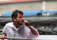 Clima de Carnaval: Saulo faz show gratuito em Salvador neste domingo