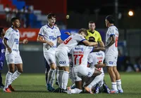 Dell marca primeiro gol no profissional e Bahia bate Bahia de Feira imagem