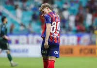 Dell recebe apoio de Ceni e Everton Ribeiro no Bahia: "Abraçamos ele"