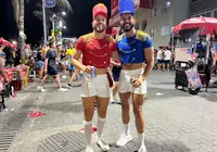 Fantasias viram espetáculo à parte no primeiro dia de folia na Barra imagem