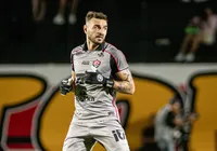 Gabriel diz que Vitória teve "chances claras" em derrota no clássico imagem