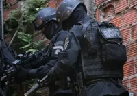 Homem morre após granada explodir no seu cinto durante confronto em Salvador imagem