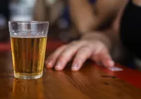 Brasileiro bebe menos cerveja hoje em dia? Saiba se a situação é verdade