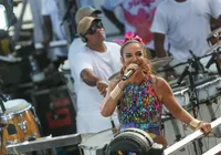 Ivete Sangalo revela no palco que fará cirurgia neste domingo