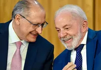 Lula avalia manter Alckmin como vice e traça cenários para Haddad