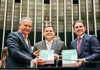 Lula reafirma compromisso com o desenvolvimento e projeta fim da escala 6x1 em 2026