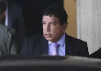Magno Malta é barrado ao tentar visitar Bolsonaro na Papudinha imagem