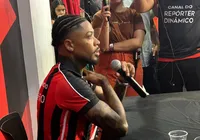 Marinho se declara ao Vitória após retorno: "Nunca pensei em salário"