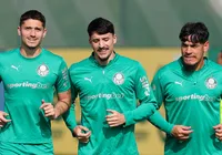 Palmeiras retorna com titulares para enfrentar o Vitória; veja time imagem