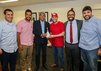 Presidente do PT confirma visita de Lula à Bahia em fevereiro