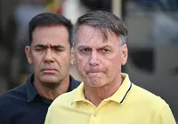 STF nega prisão domiciliar e mantém Bolsonaro na Papudinha