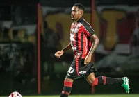 Vitória perde zagueiro titular nas primeiras rodadas do Brasileirão