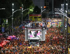 Governador admite novo circuito no Carnaval de Salvador: "Ficou pequeno" - Imagem